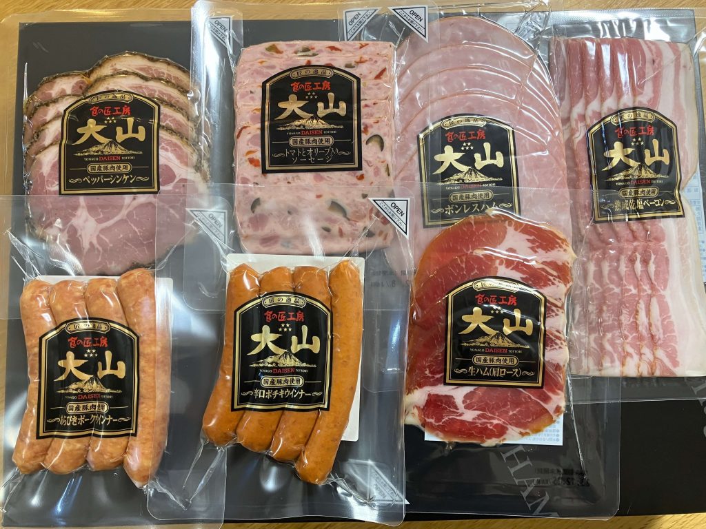 ふるさと納税【鳥取県米子市】大山ハム ・ソーセージ 7品 詰合せ　10,000円　